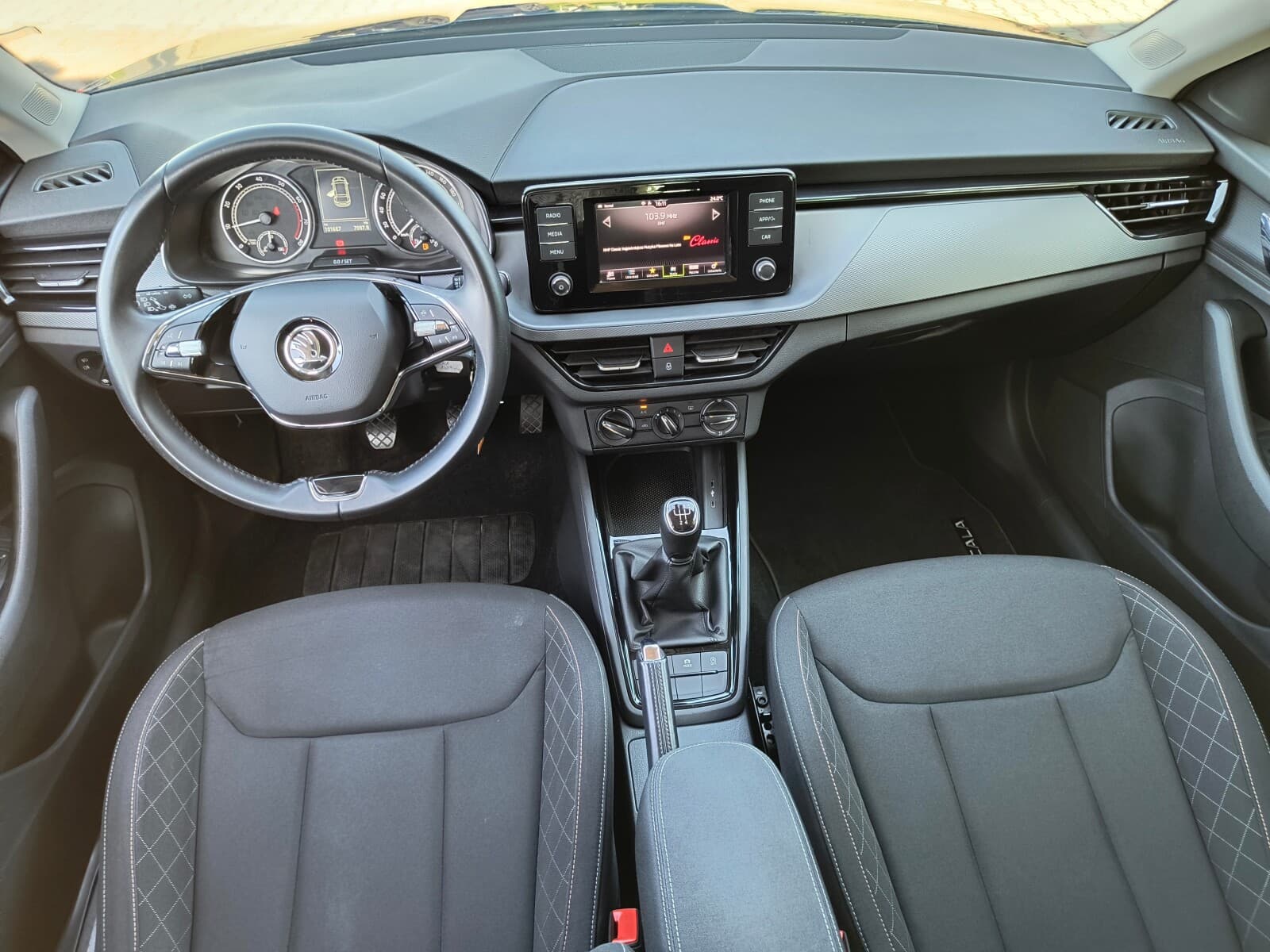 Škoda Scala