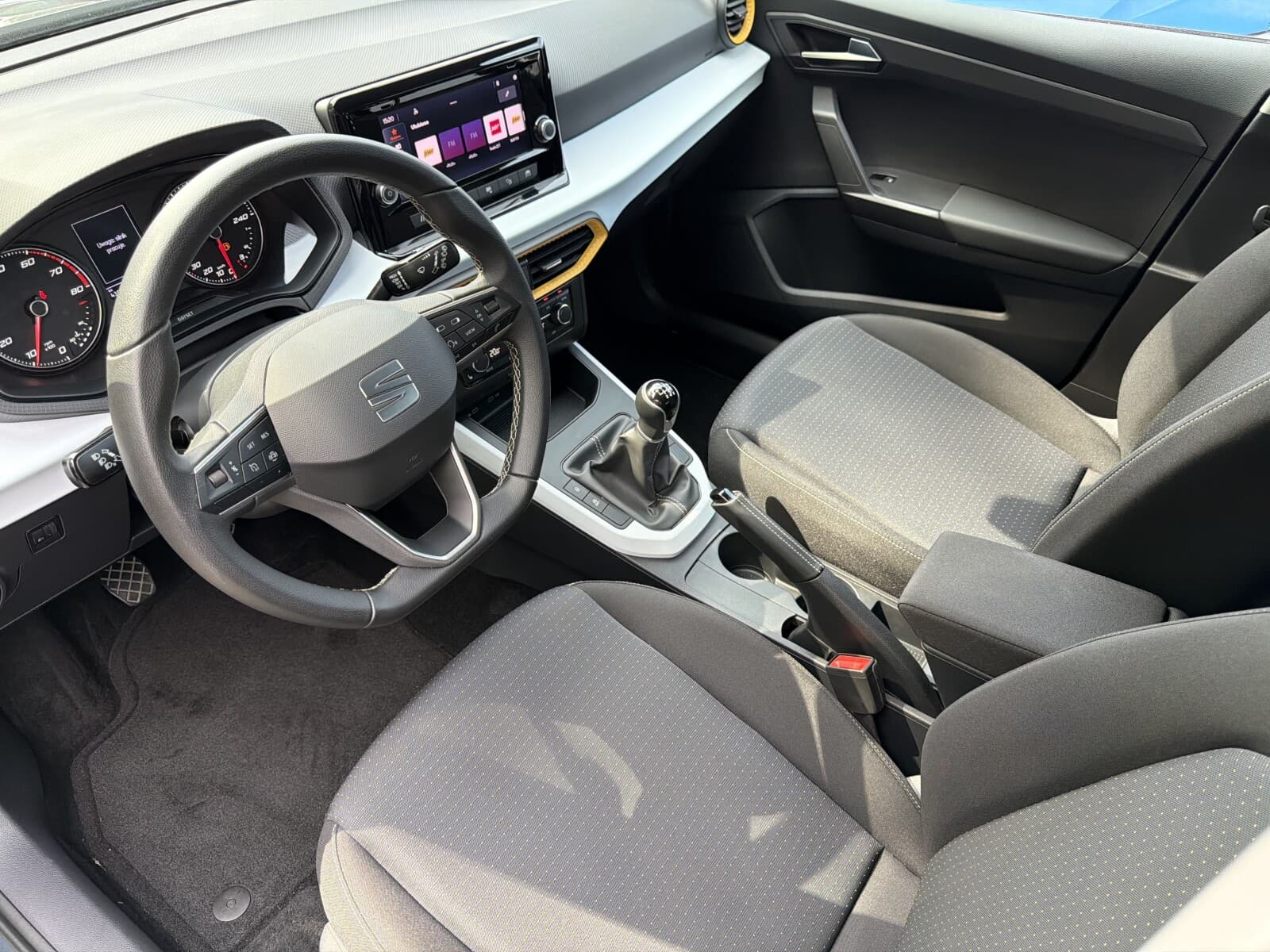 Seat Arona