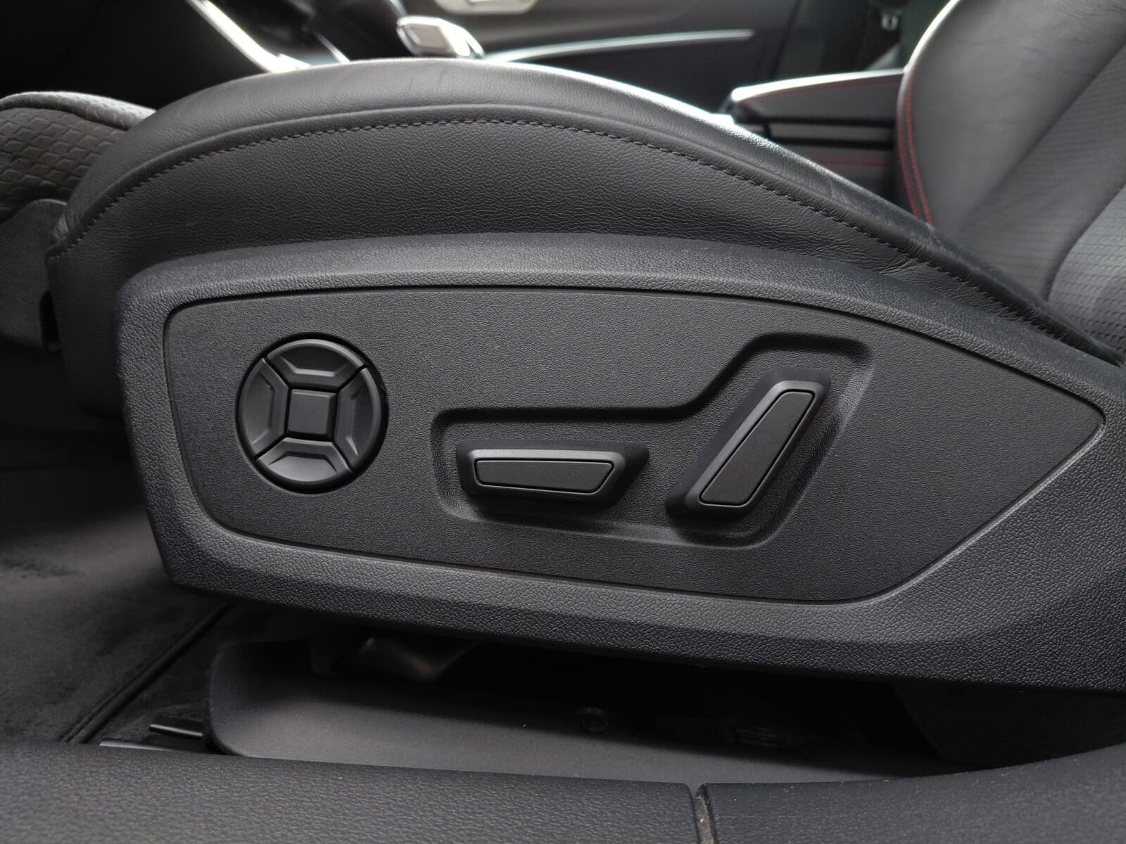 Audi A6 Limousine