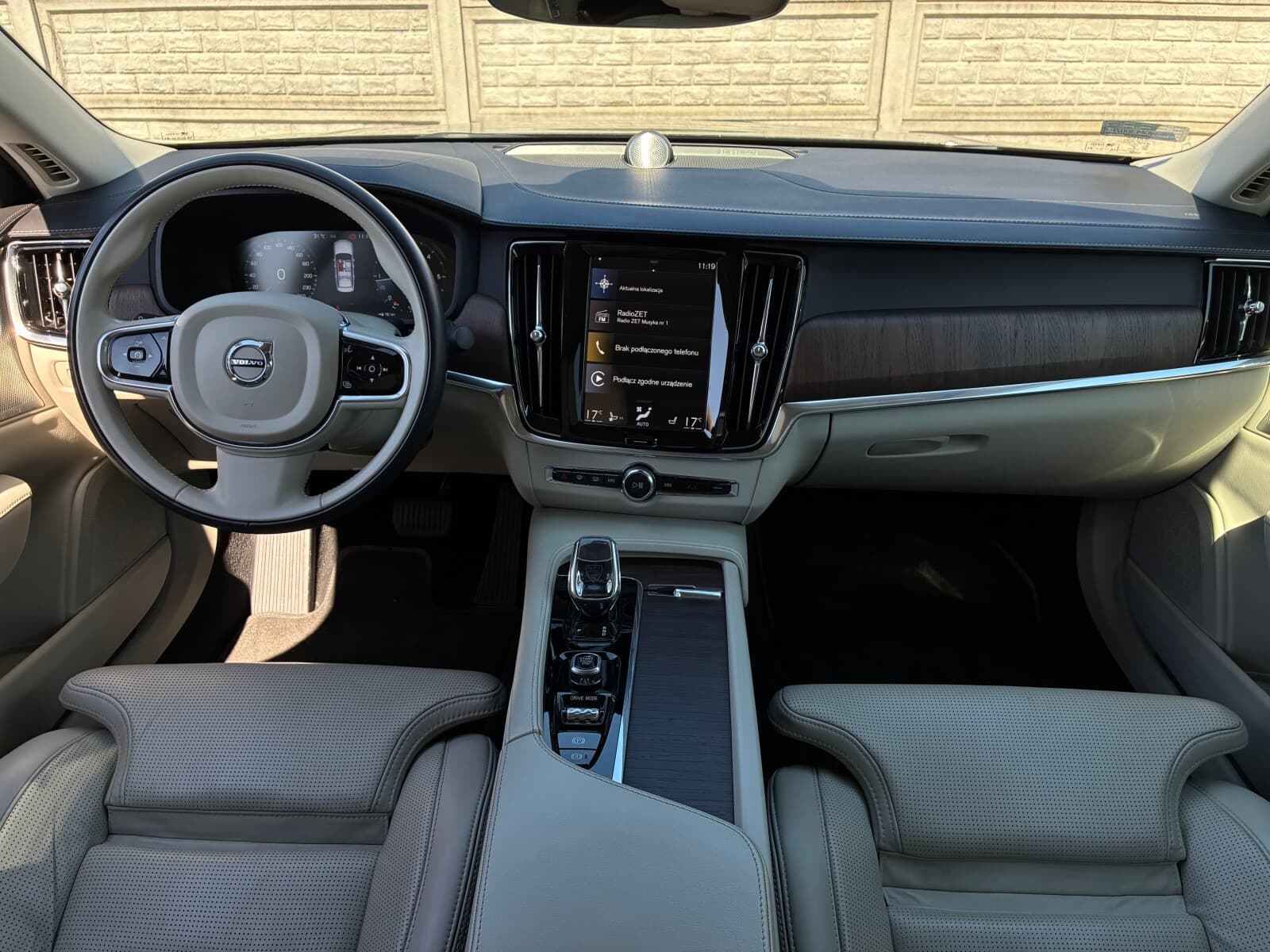 Volvo S90