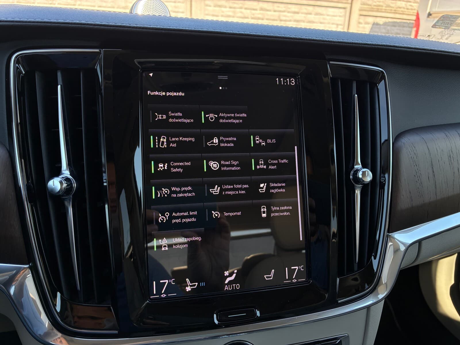 Volvo S90