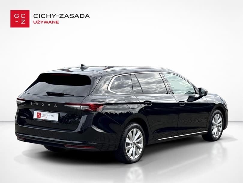 Škoda Superb 2025