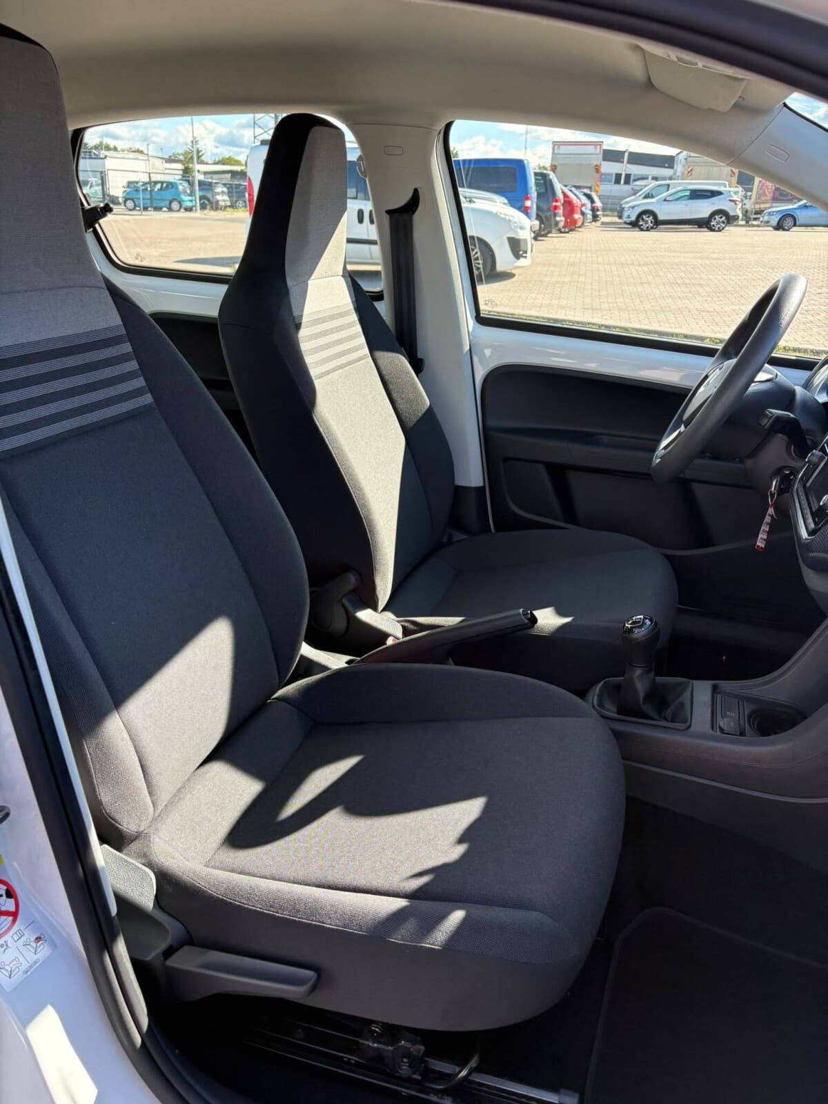 Volkswagen up!