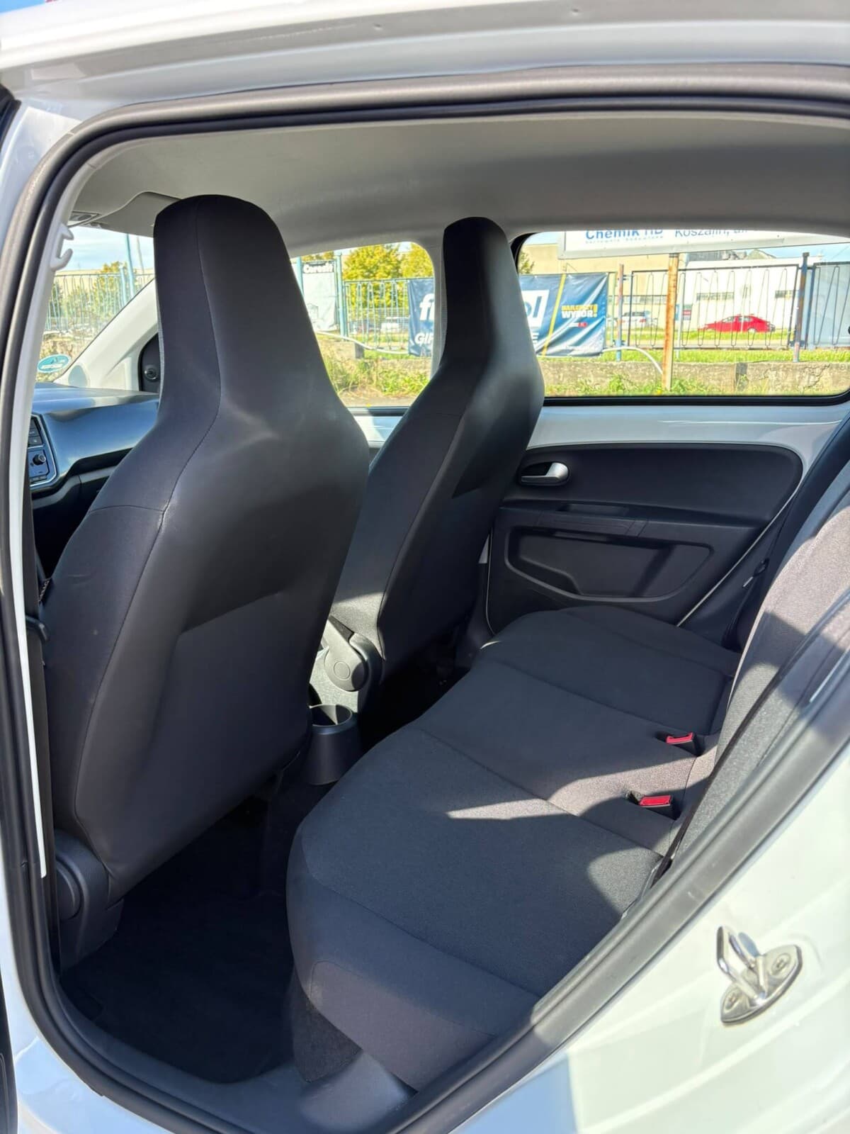 Volkswagen up!
