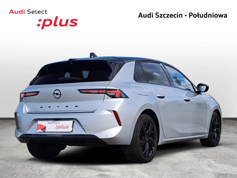 Opel Astra 2023