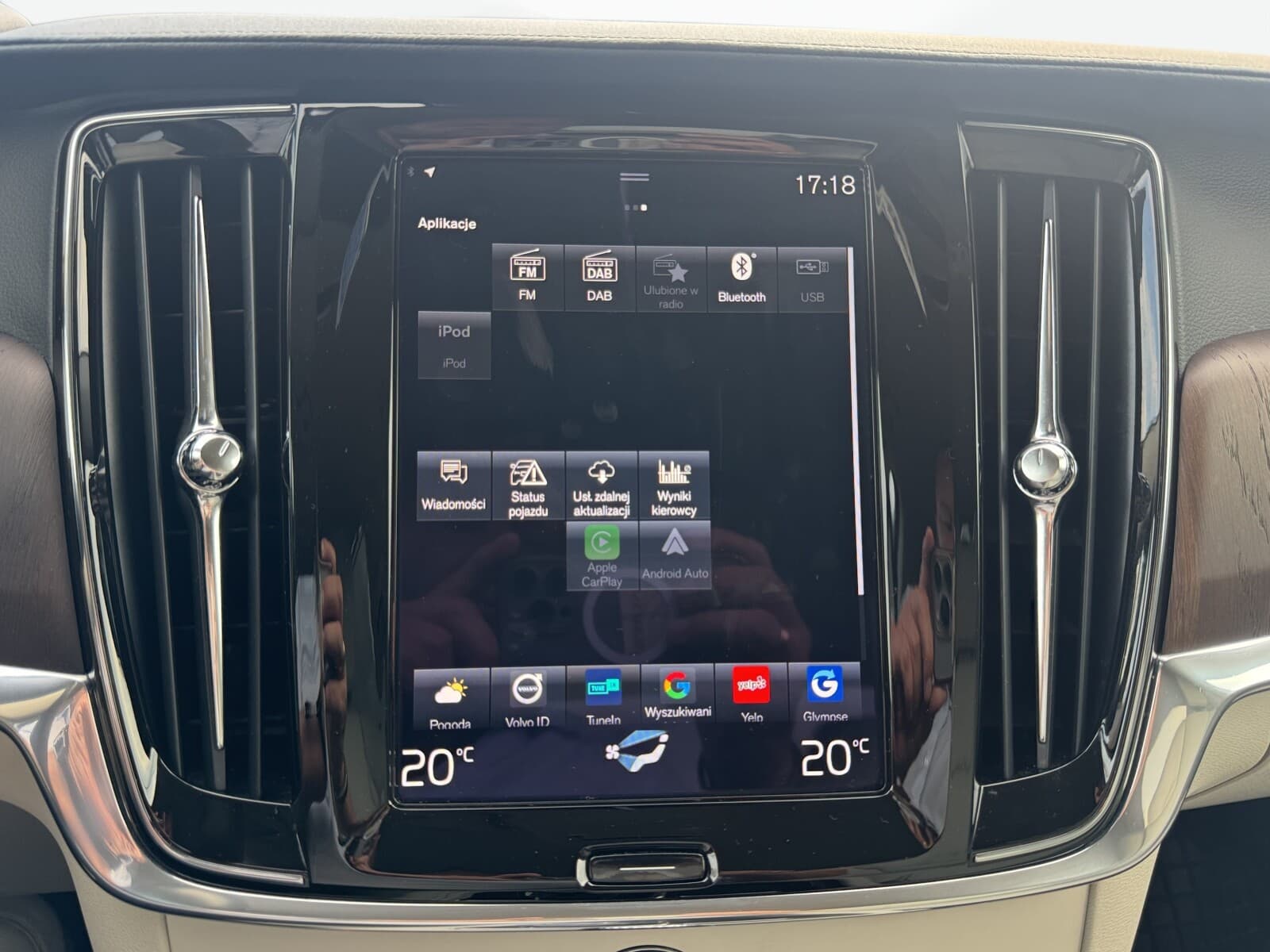 Volvo S90