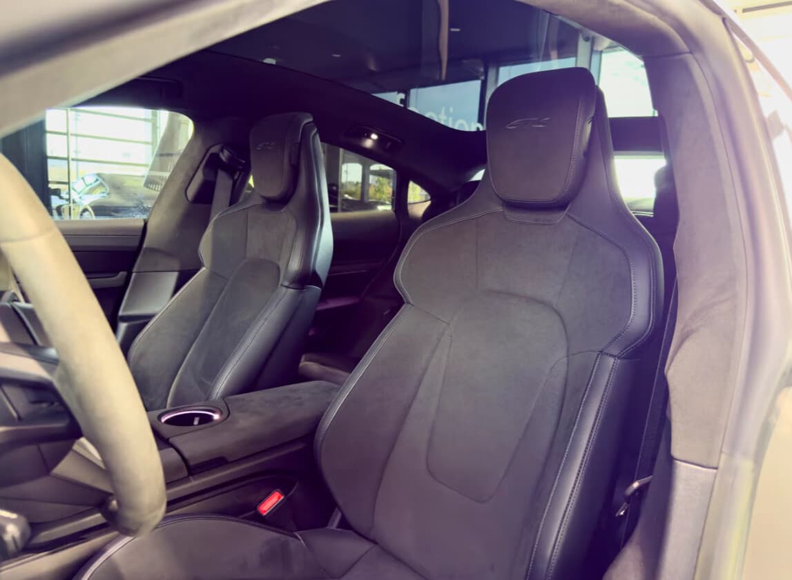 Porsche Taycan