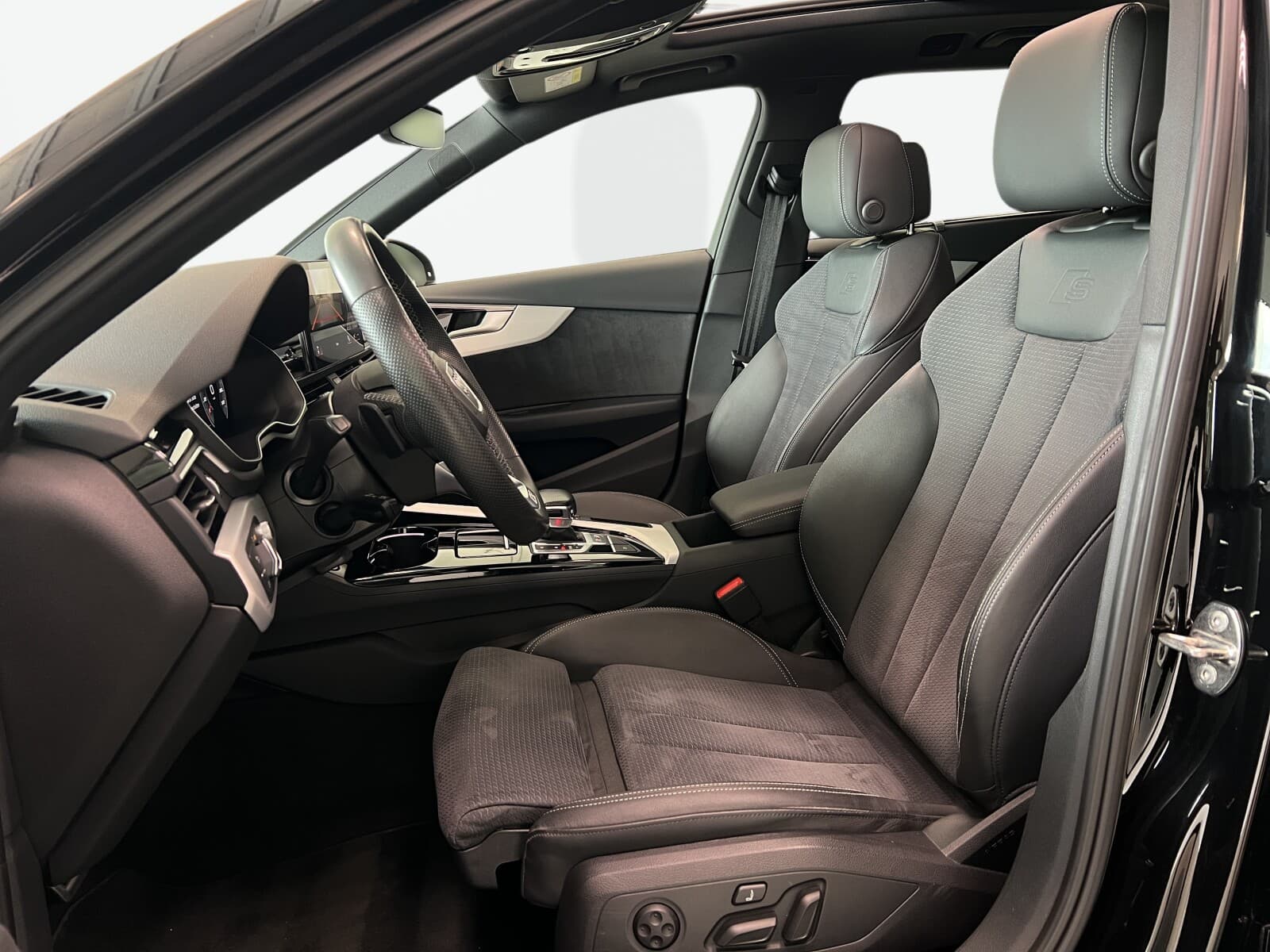 Audi S4 Avant