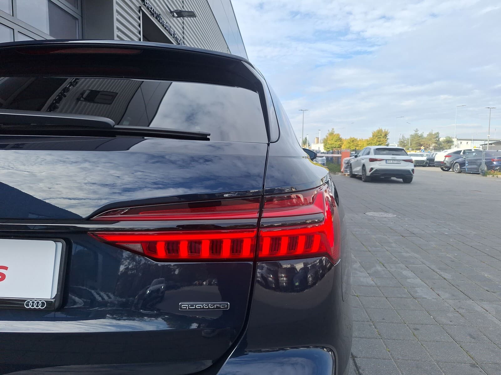 Audi A6 Avant