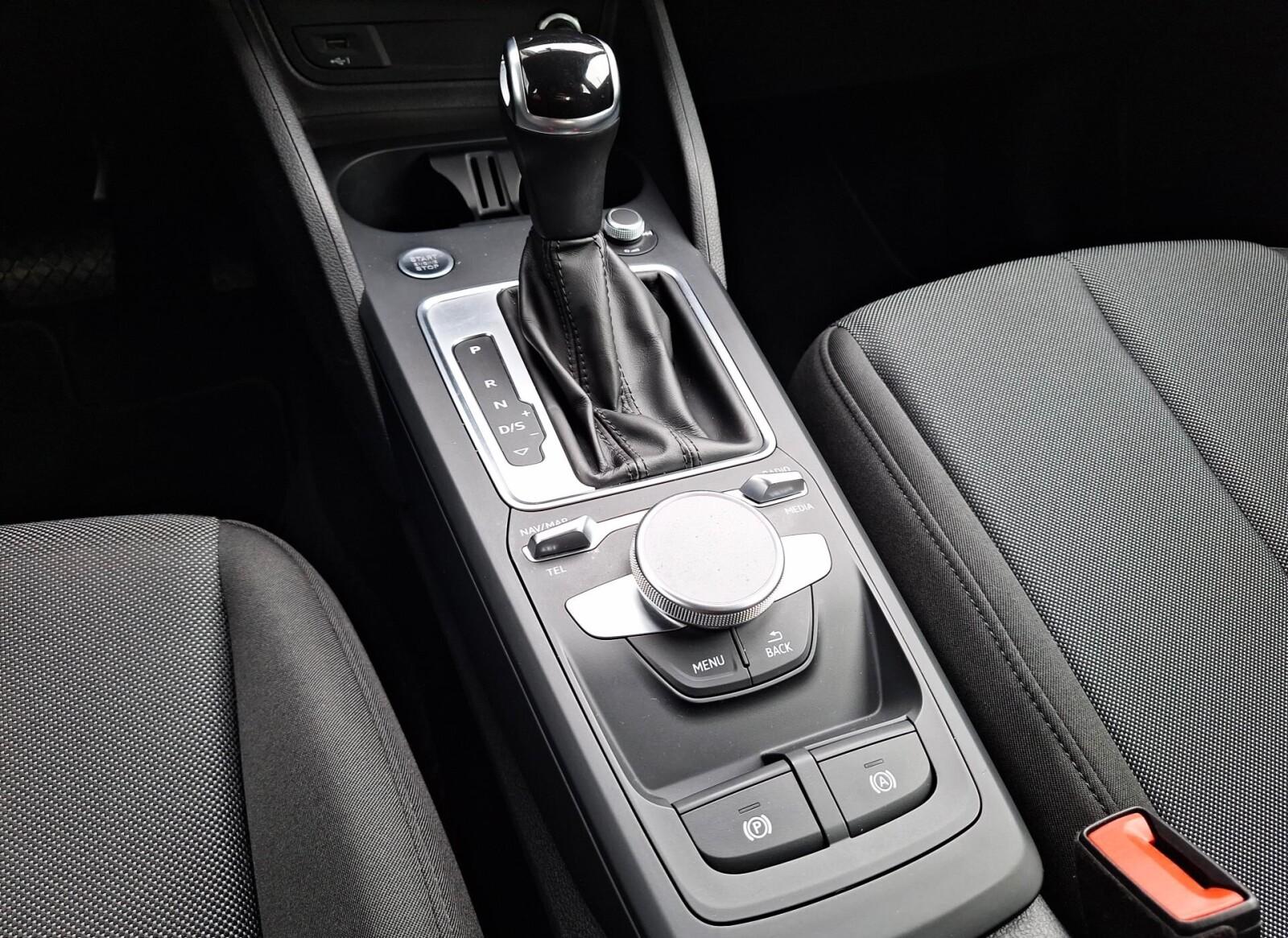35TFSI 150KM Stronic Kamera/El.klapa/SmartphoneInterface/Tempomat PL 14