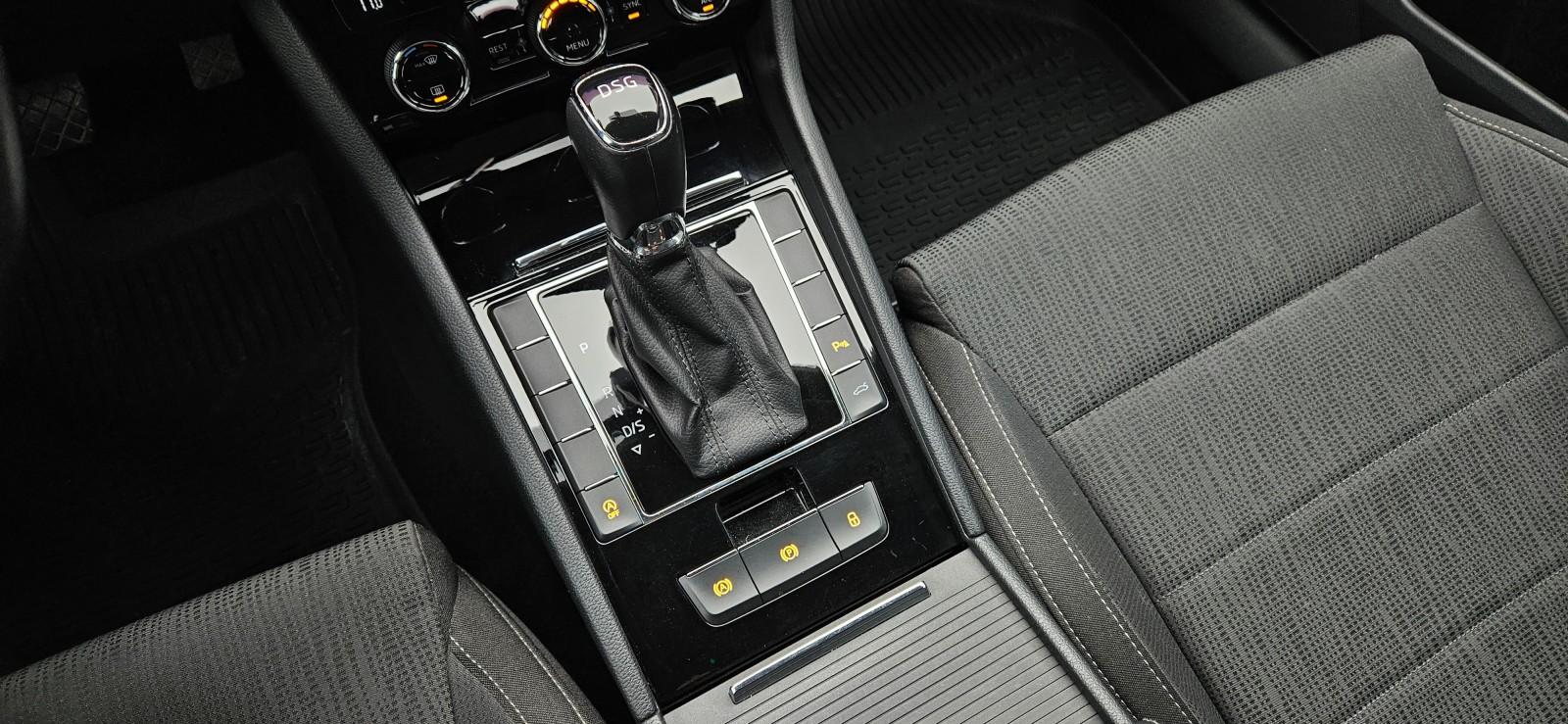 Superb Ambition 1.4TSI 150KM DSG Salon Polska Bezwypadkowy 21