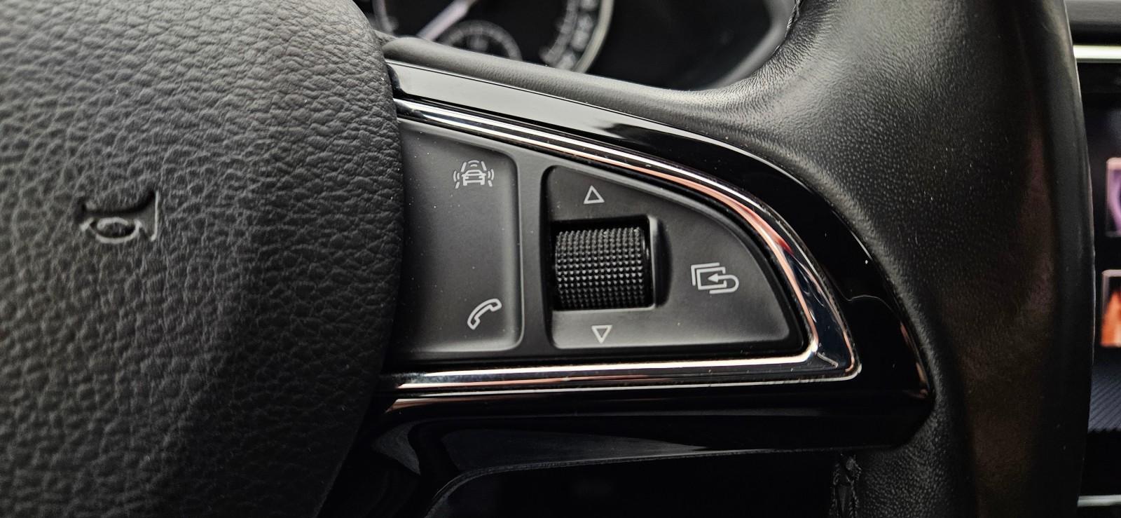 Superb Ambition 1.4TSI 150KM DSG Salon Polska Bezwypadkowy 13