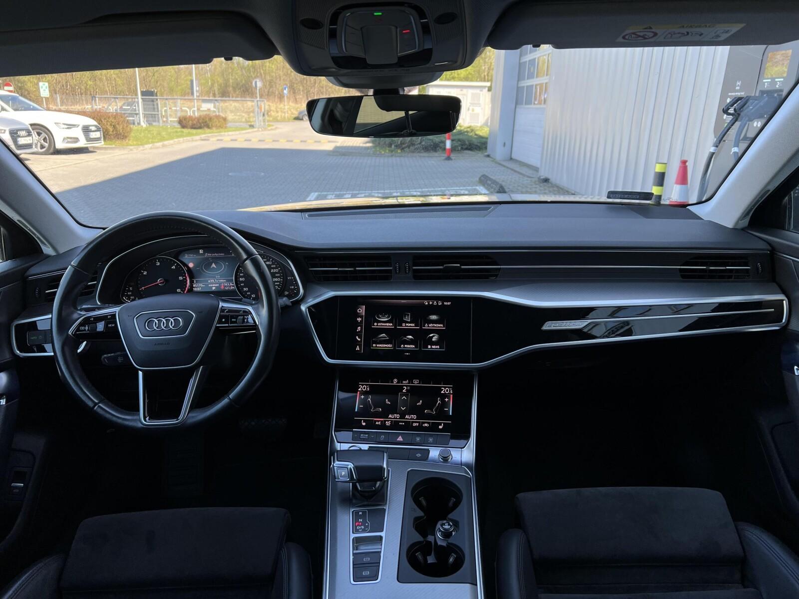 Quattro Matrix LED Tempomat Apple CarPlay Kamera 360 Sportowe fotele 14