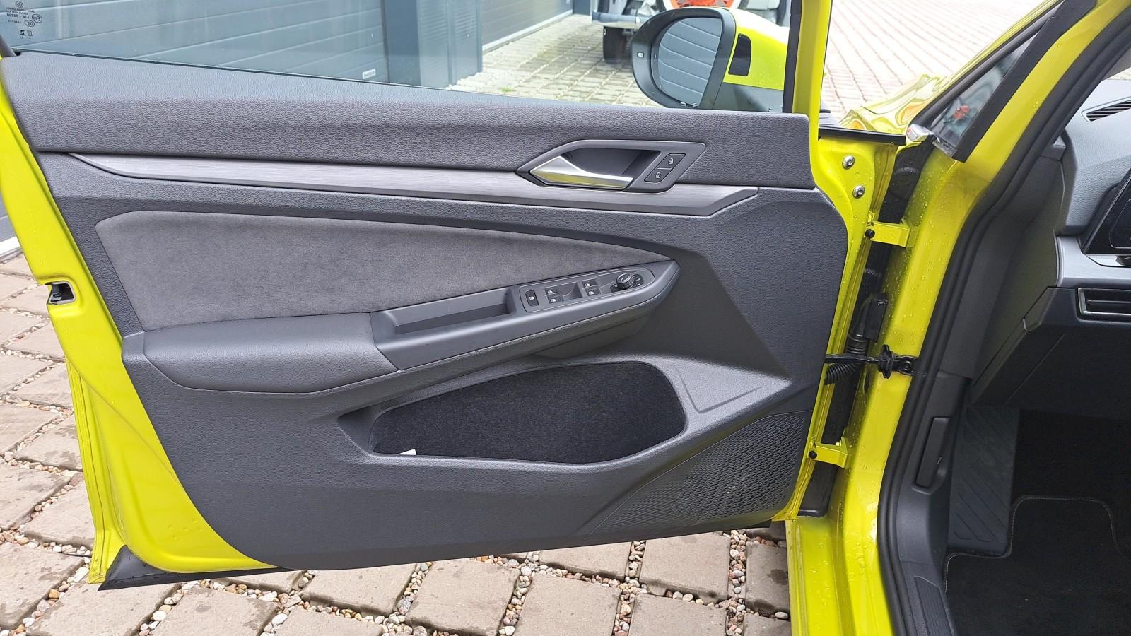 Volkswagen Golf Style 9