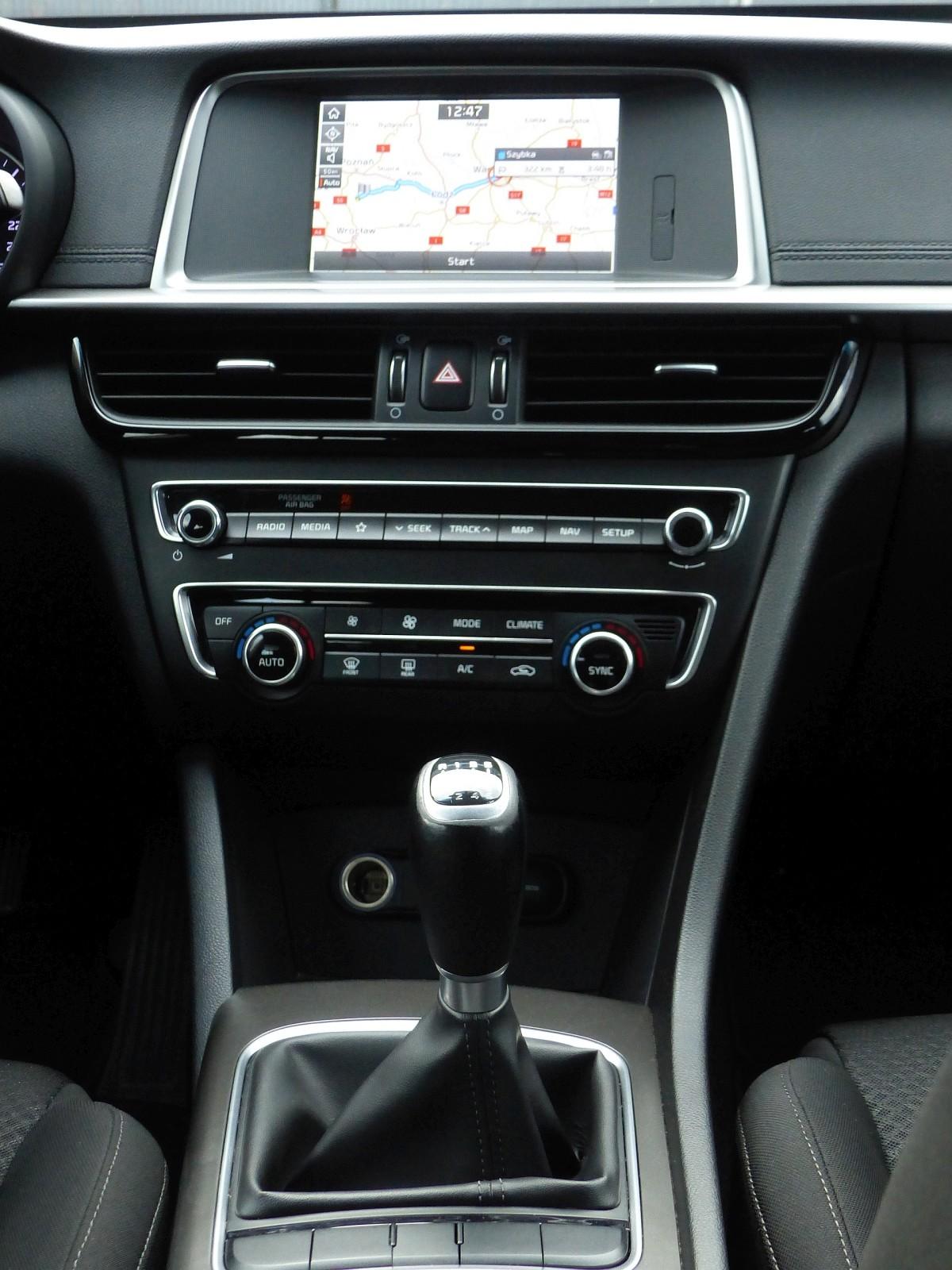 1.6 CRDI 136KM Salon PL Pierwszy wł. Grupa Cichy-Zasada 15
