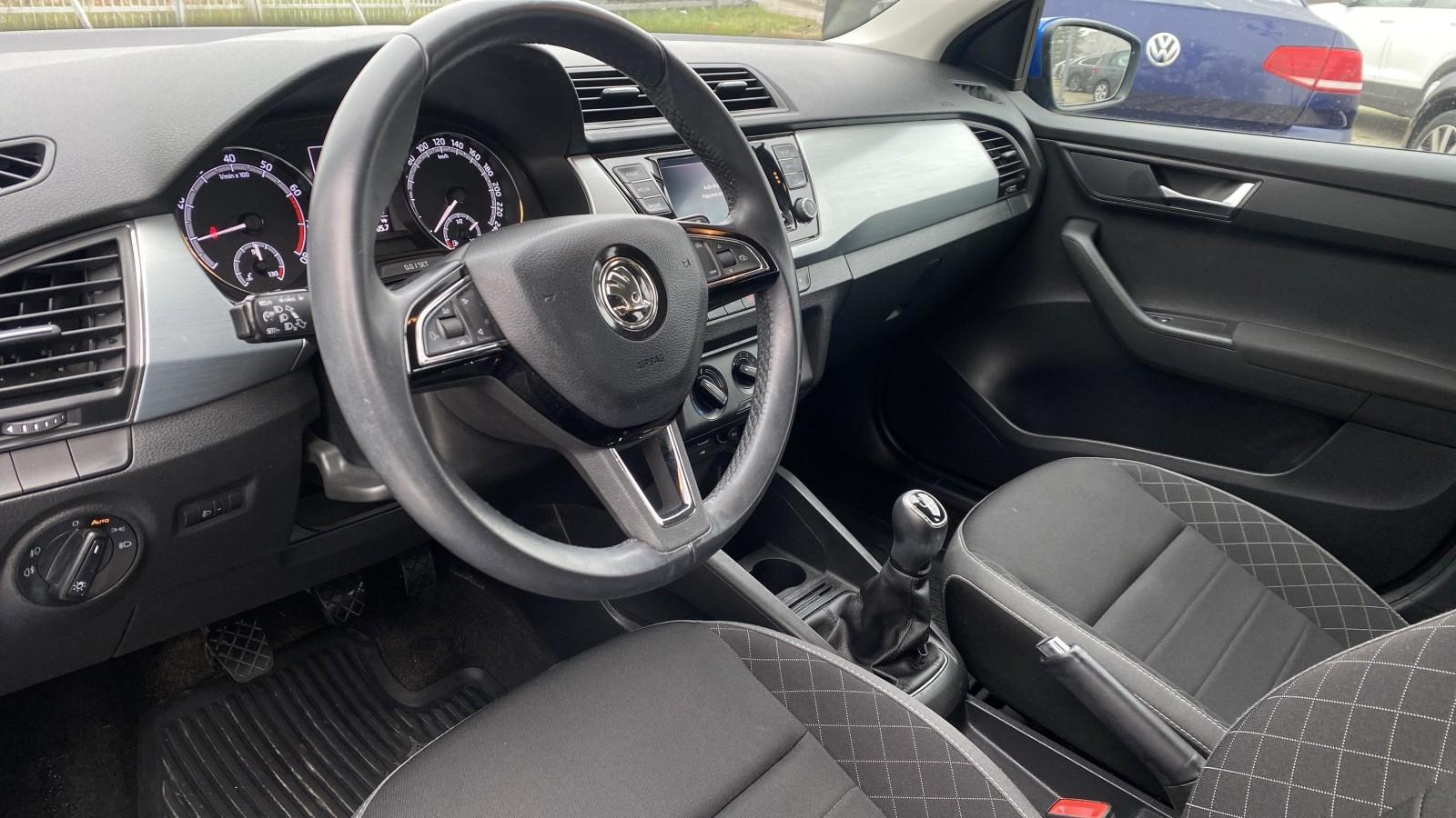 1.0 TSI Salon PL FV 23 % GWARANCJA! 8