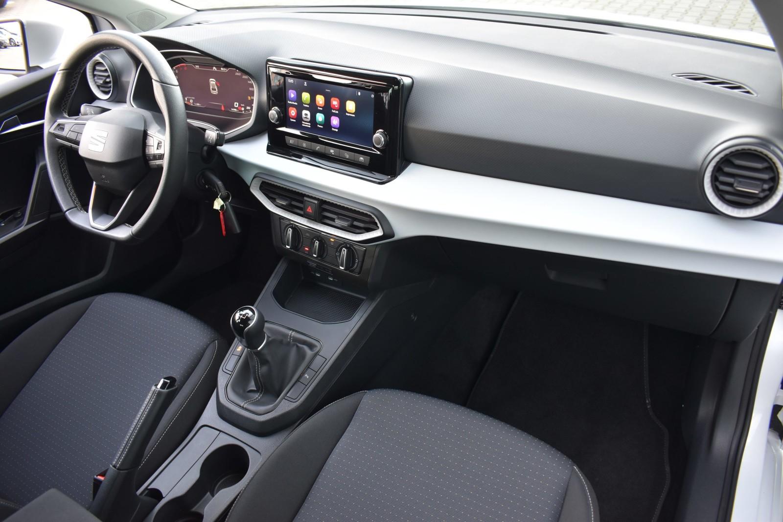 1,0TSI 95 KM STYLE FullLink Comfort + Virtual Cockpit ASO 10