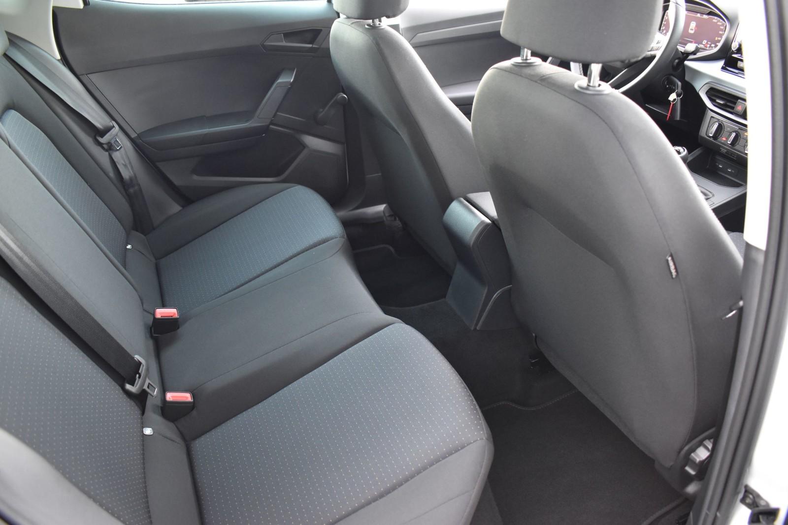 1,0TSI 95 KM STYLE FullLink Comfort + Virtual Cockpit ASO 29