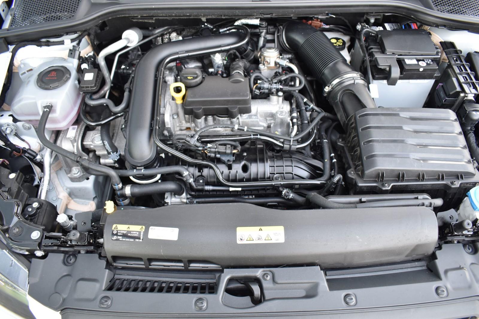 1,0TSI 95 KM STYLE FullLink Comfort + Virtual Cockpit ASO 35