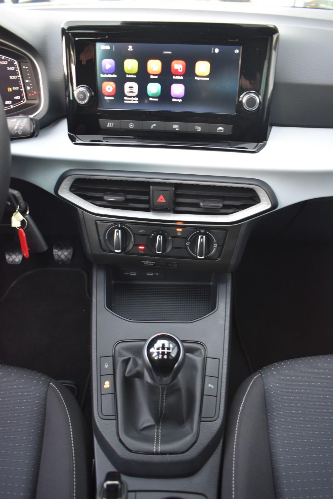 1,0TSI 95 KM STYLE FullLink Comfort + Virtual Cockpit ASO 12