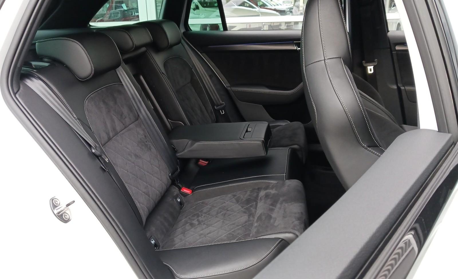 2.0TDI 190KM 4x4 Sportline DSG SalonPL SerwisASO Bezwypadkowy Led FV23 14