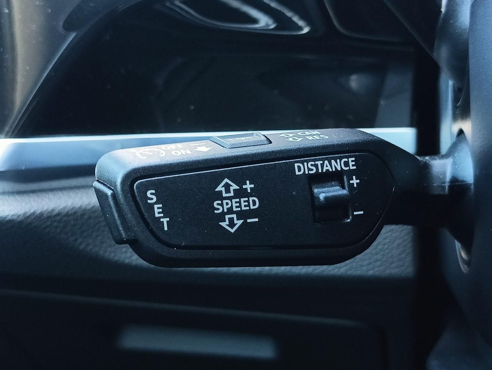 S line | ACC | Kamera | Carplay | FV23% 17