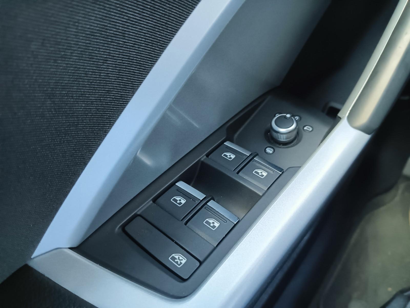 S line | ACC | Kamera | Carplay | FV23% 14