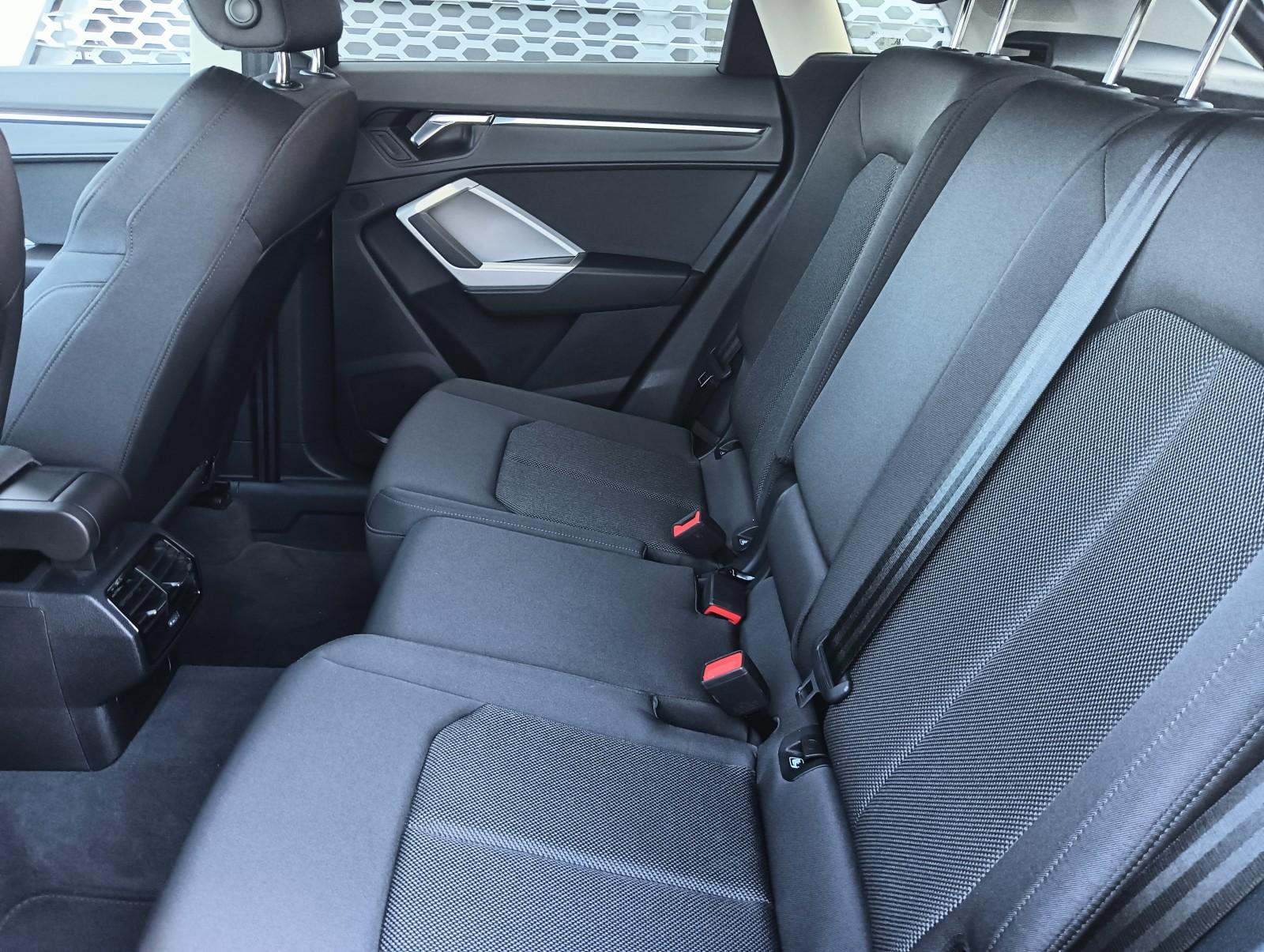 S line | ACC | Kamera | Carplay | FV23% 9