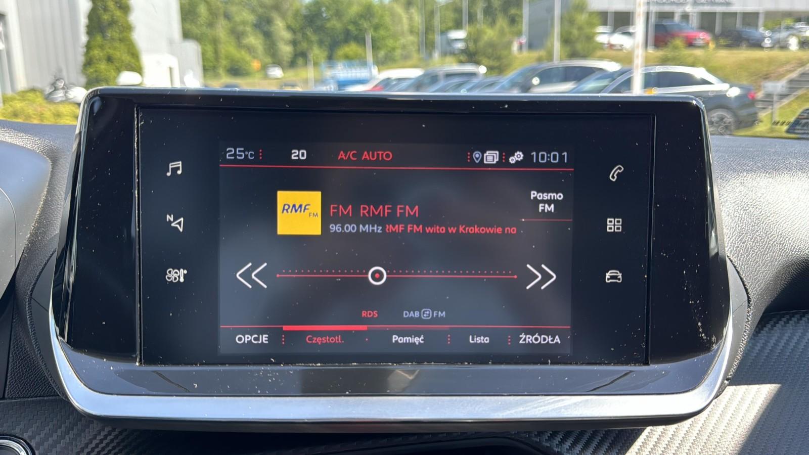 1.2 PureTech 130 KM_GT_LED_Tempomat_Lane assist_Keyless_Salon PL 24