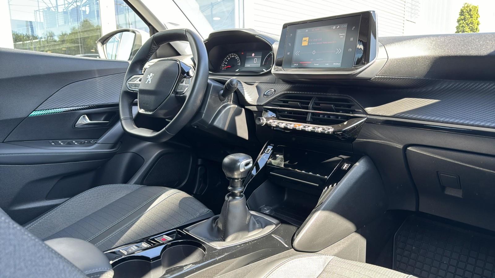 1.2 PureTech 130 KM_GT_LED_Tempomat_Lane assist_Keyless_Salon PL 15