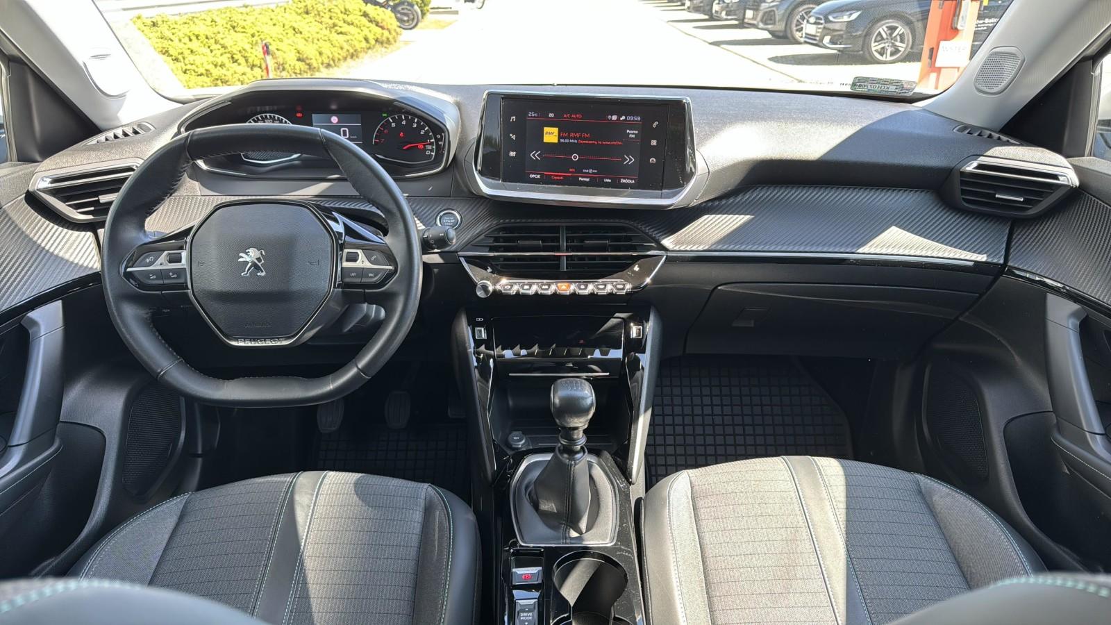 1.2 PureTech 130 KM_GT_LED_Tempomat_Lane assist_Keyless_Salon PL 8