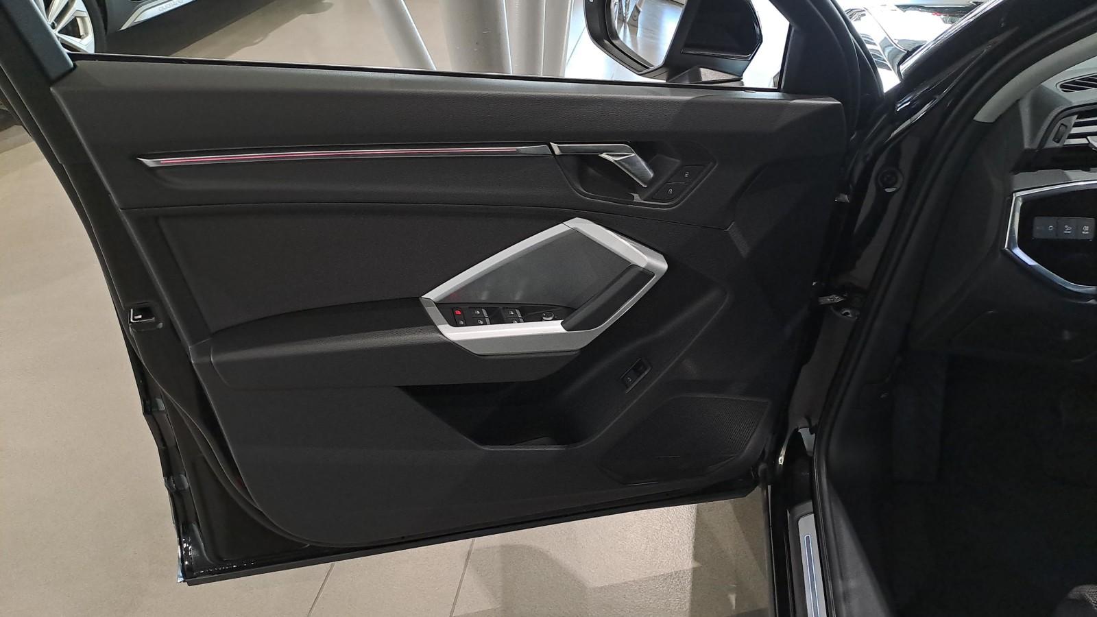 Audi Q3 Sportback S line 35 TFSI 110(150) kW(KM) S tronic 9