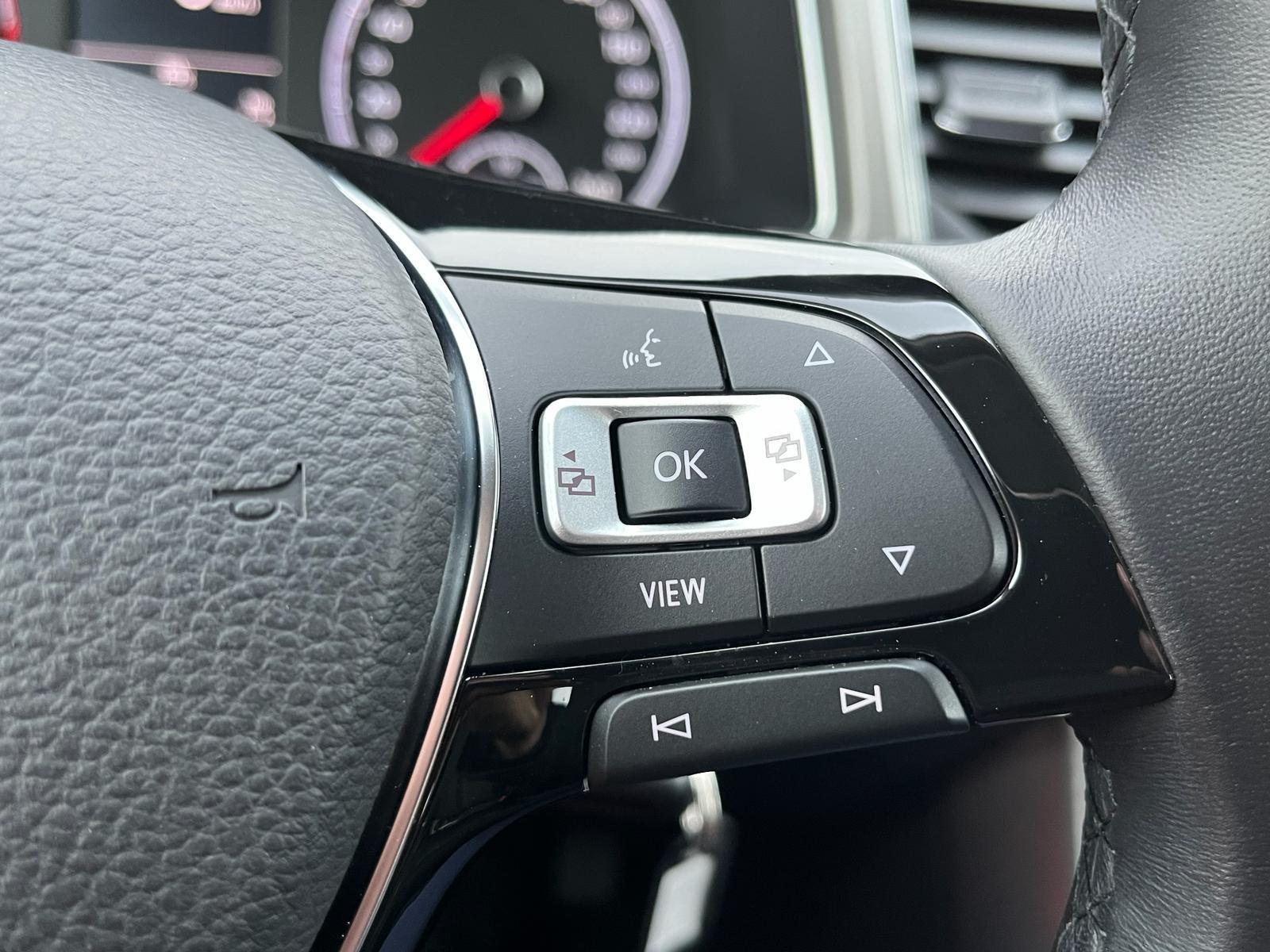 Volkswagen T-Roc ADVANCE 18