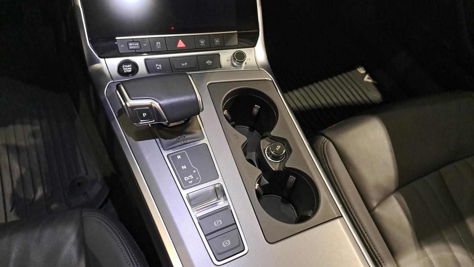 Audi A6 null 14