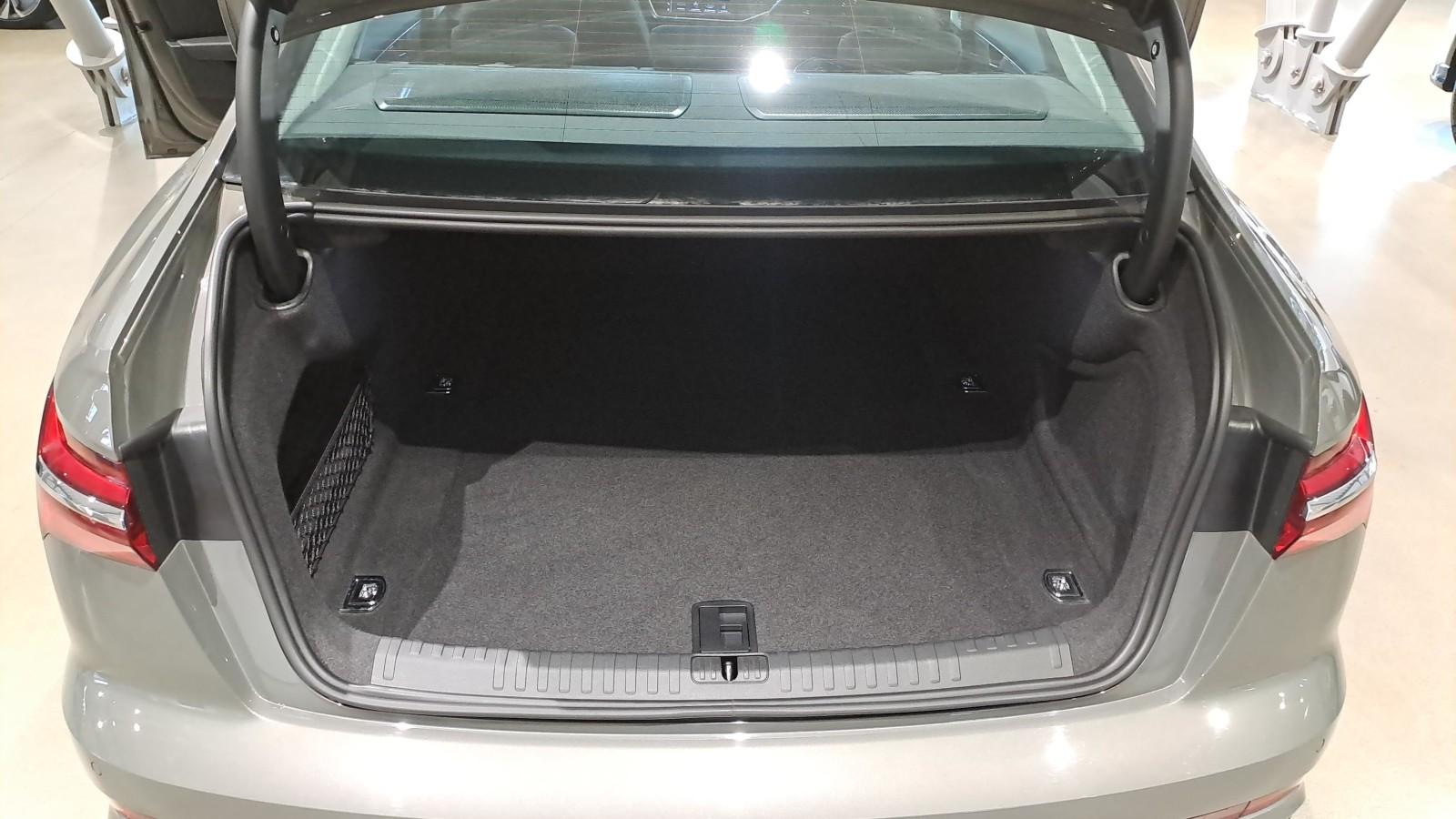 Audi A6 null 16