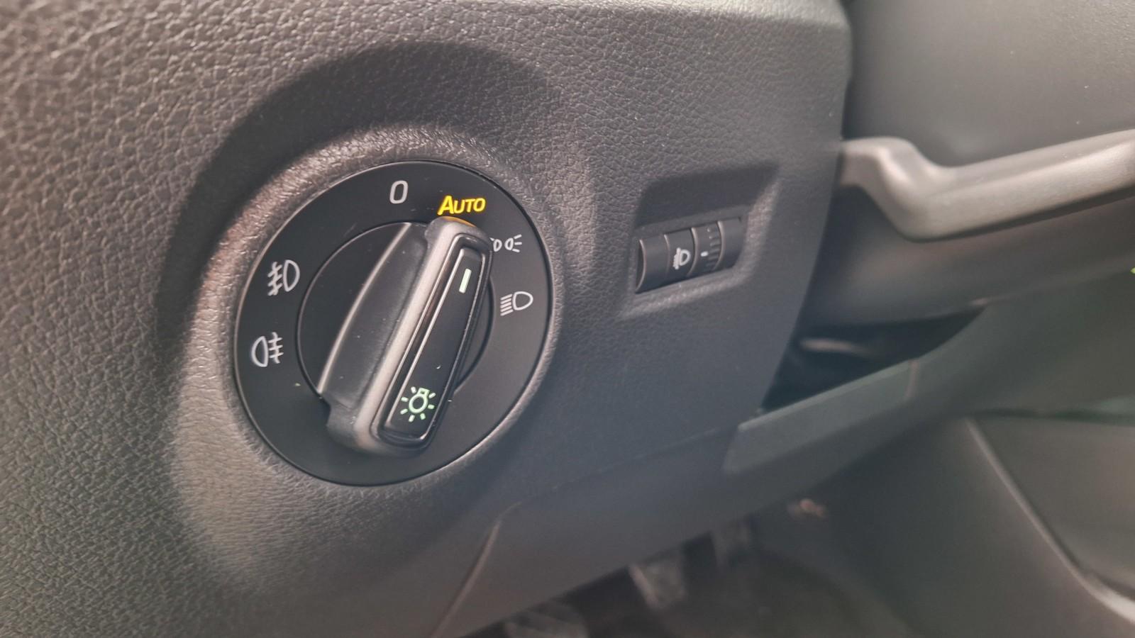SalonPL serwis ASO 1.0TSI 95KM bezwypadkowy komputer tempomat VAT23% 12