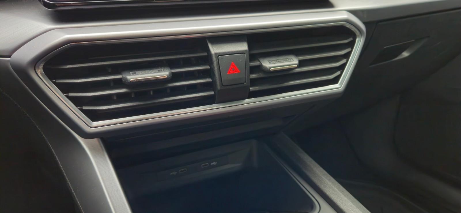 Seat Leon FR 1.5eTSI 150KM DSG FV23% Salon PL Serwisowany Bezwypadkowy 27