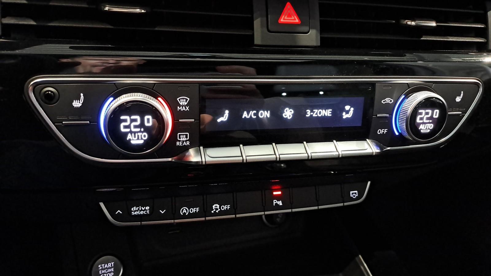 Audi A4 null 29