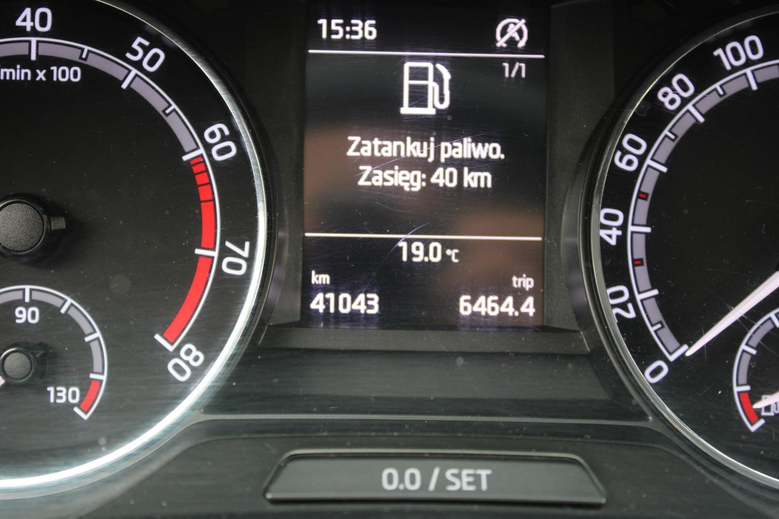 SalonPL 1.0 TSI 110 KM Ambition+Pakiety Alu15" Czuj.Park Bluetooth ASO 11