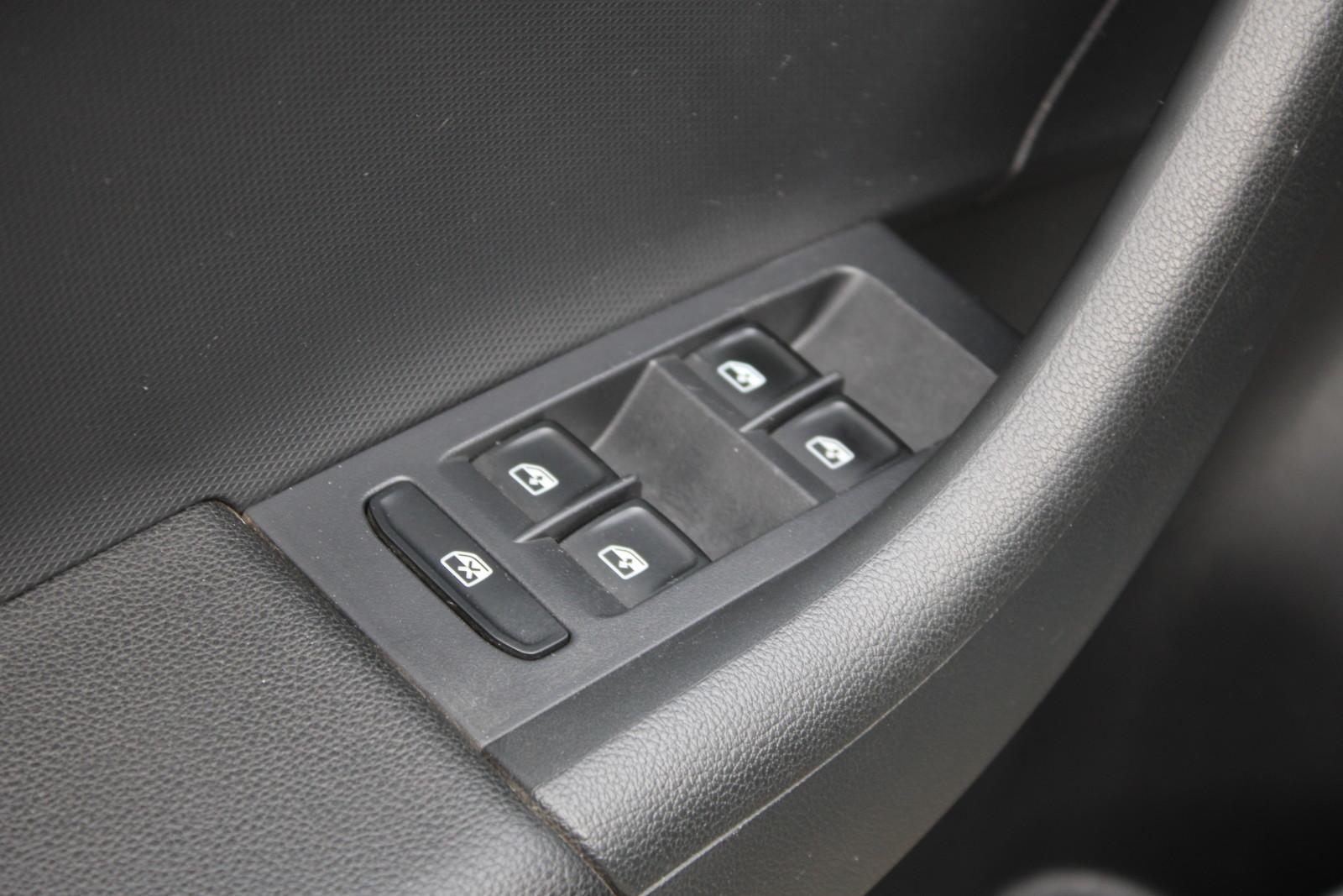 SalonPL 1.0 TSI 110 KM Ambition+Pakiety Alu15" Czuj.Park Bluetooth ASO 18