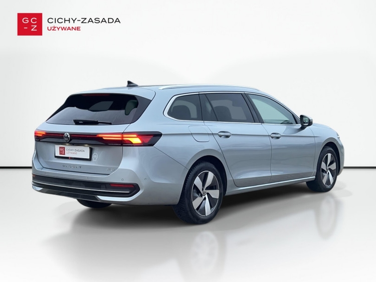 Volkswagen Passat 2024