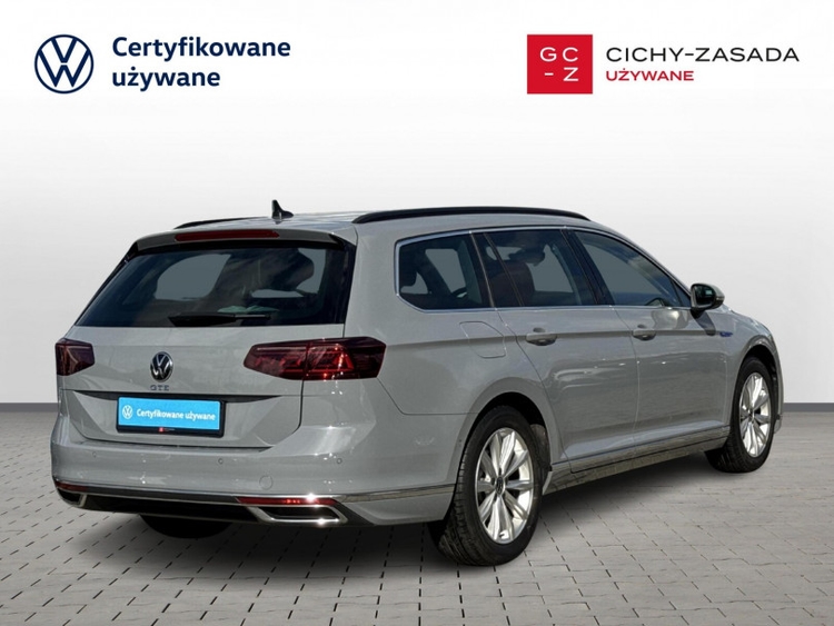 Volkswagen Passat 2022