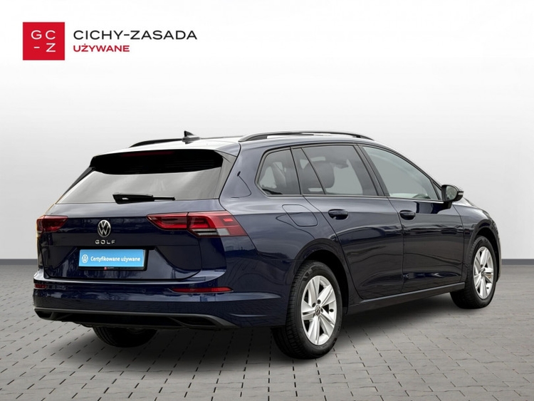 Volkswagen Golf 2021