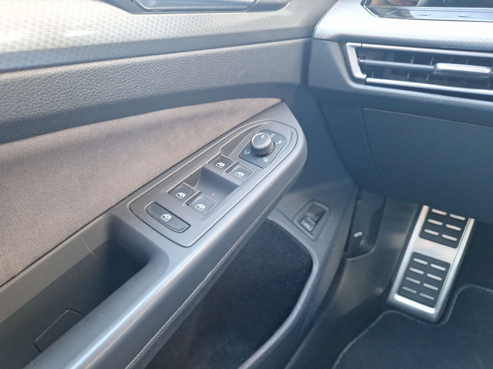 Volkswagen Golf Alltrack