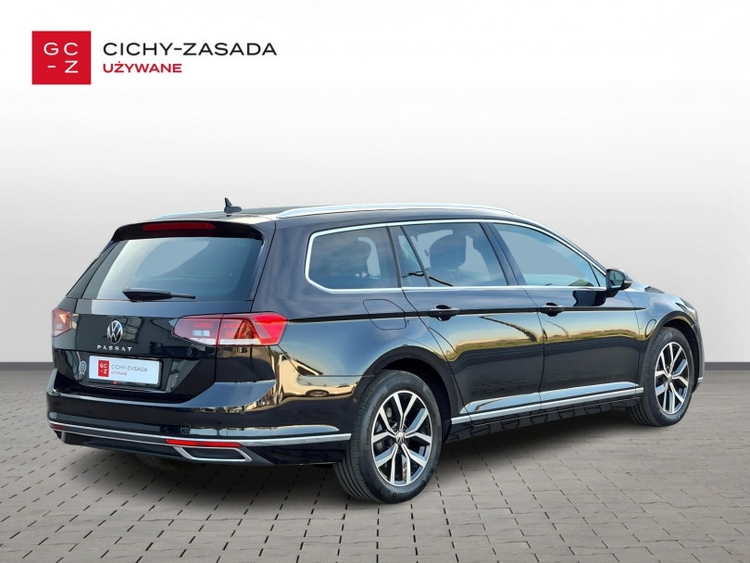 Volkswagen Passat 2022