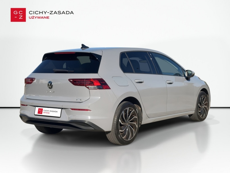 Volkswagen Golf 2023