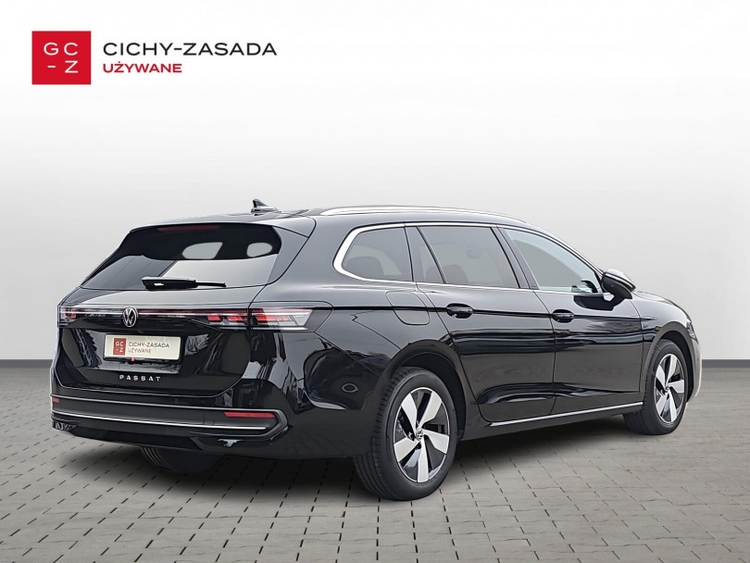 Volkswagen Passat 2024