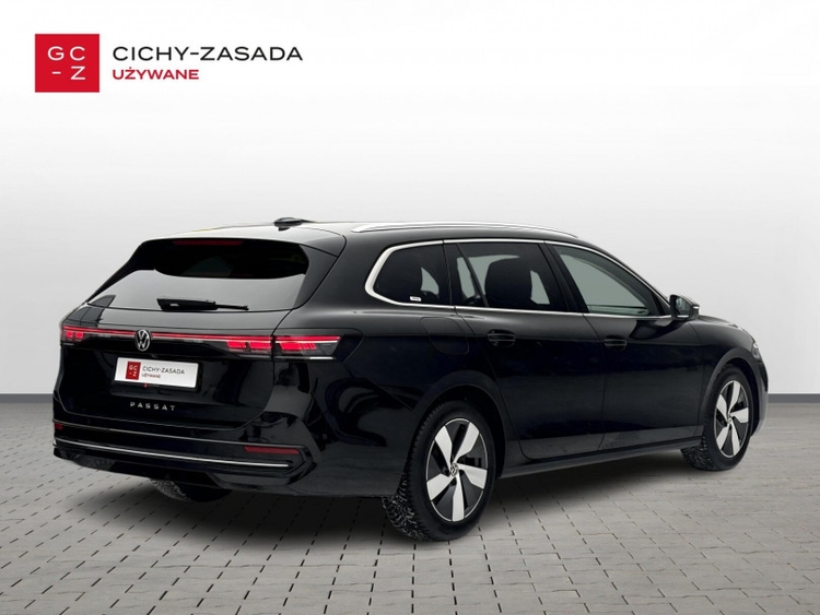 Volkswagen Passat 2025