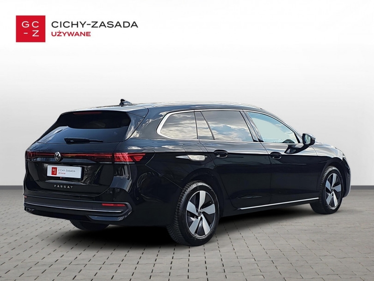 Volkswagen Passat 2025