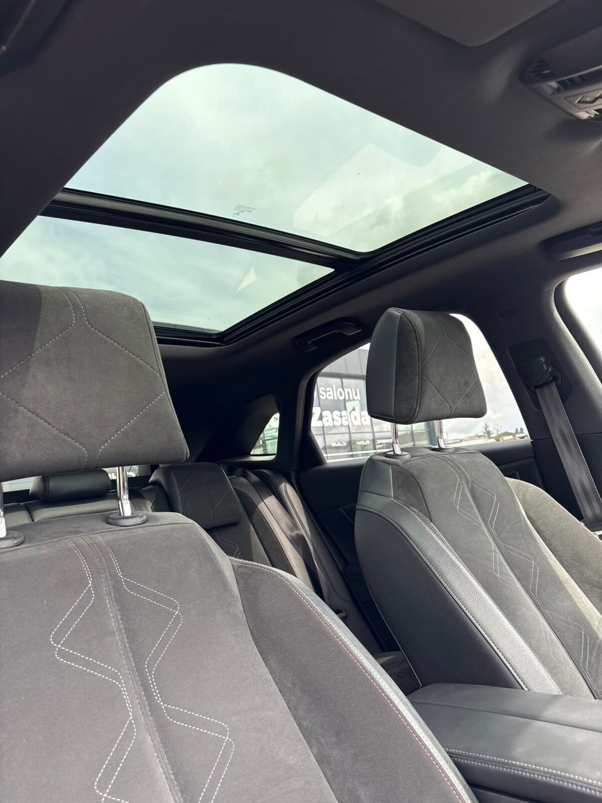 DS Automobiles DS 7 Crossback
